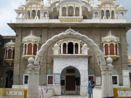 Gurdwara Sri Panja Sahib | Attock | گردوارہ پنجہ صاحب‎