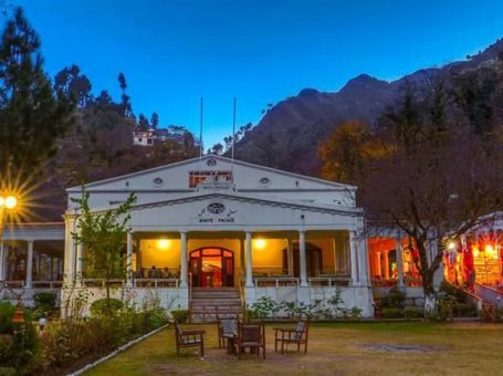 White Palace Marghazar  | Swat | سفید محل