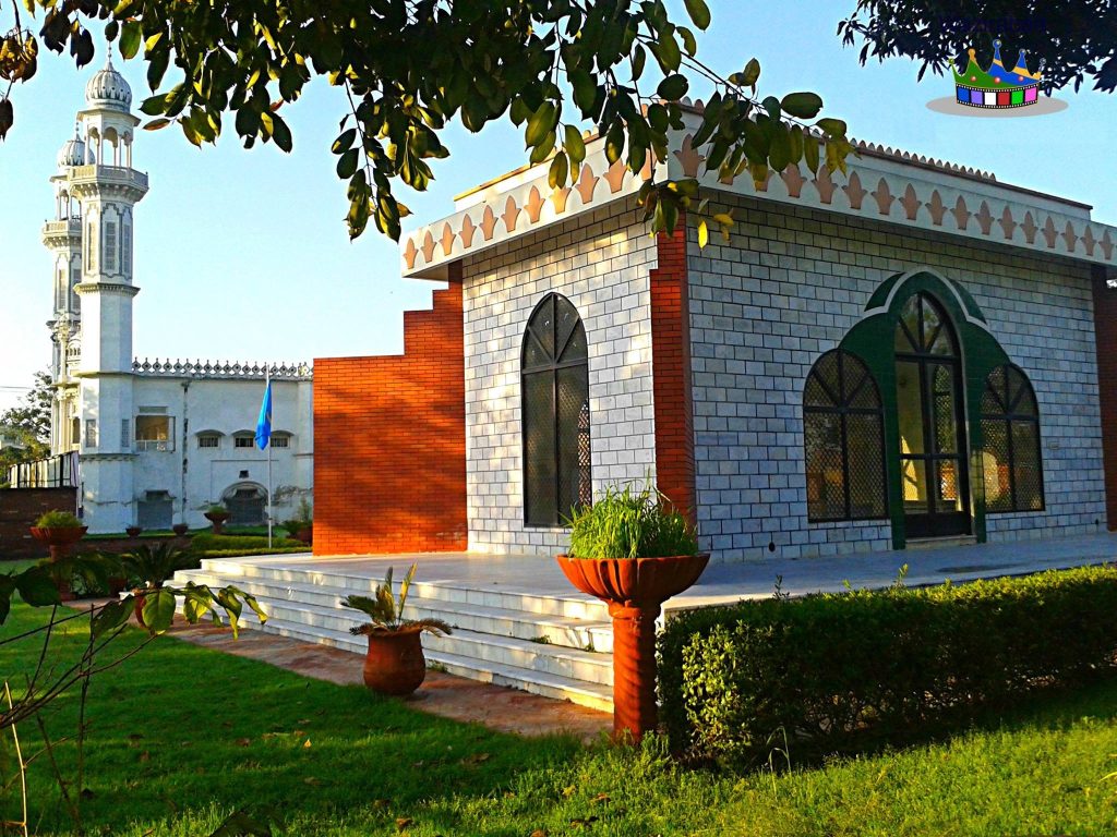 Tomb of Maulana Zafar Ali Khan | Wazirabad |