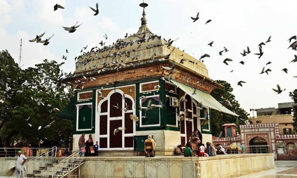 Shrine of Mian Mir | Lahore |