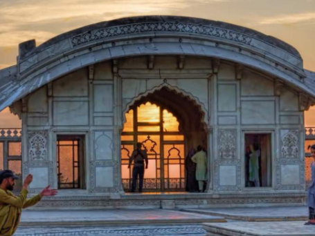 Naulakha Pavilion  | Lahore |