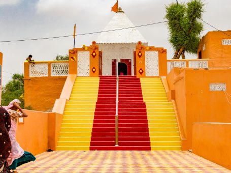 Shri Shiv Mandir Umerkot