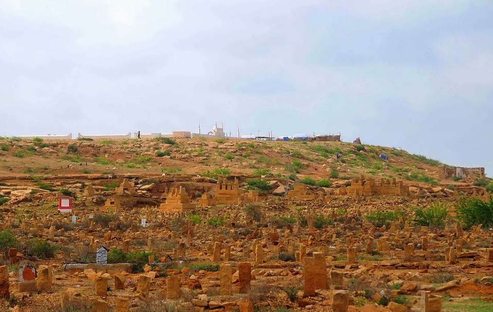 Sonda Graveyard | Thatta |