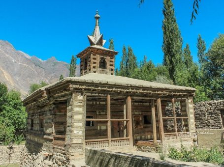 Amburiq Mosque | Shigar