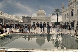 Dargah Hakim Ali Shah Putwaro | Qambar Shahdadkot |