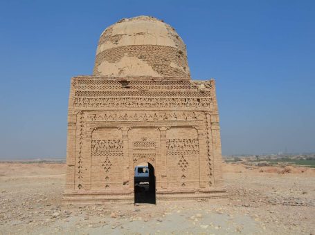 Tomb of Suhagan and Duhagan | Sukkur |